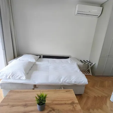Apartamento Elegant In The Heart Of *